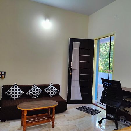 Art Karna Hotel Gokarna  Bagian luar foto