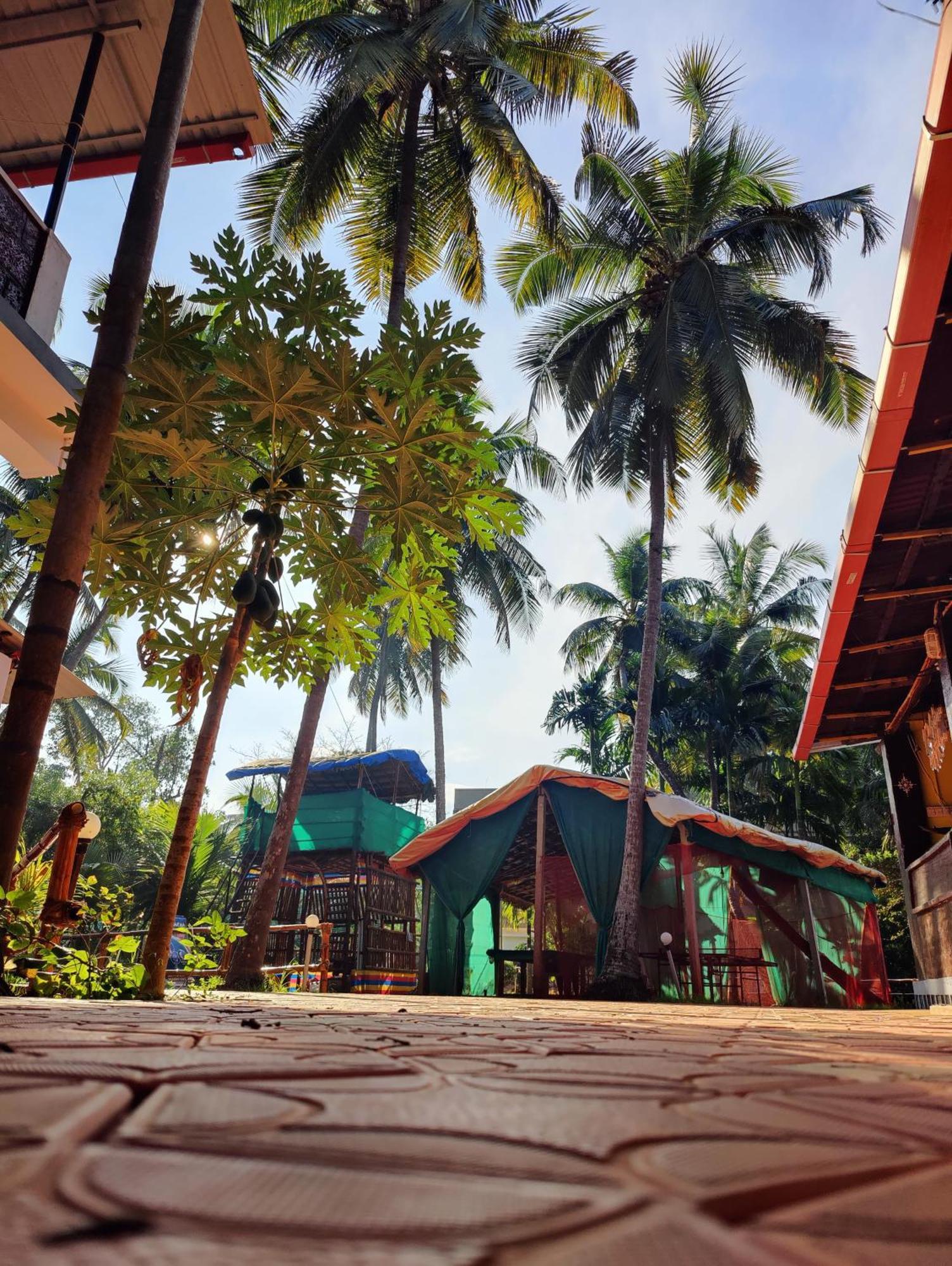 Art Karna Hotel Gokarna  Bagian luar foto