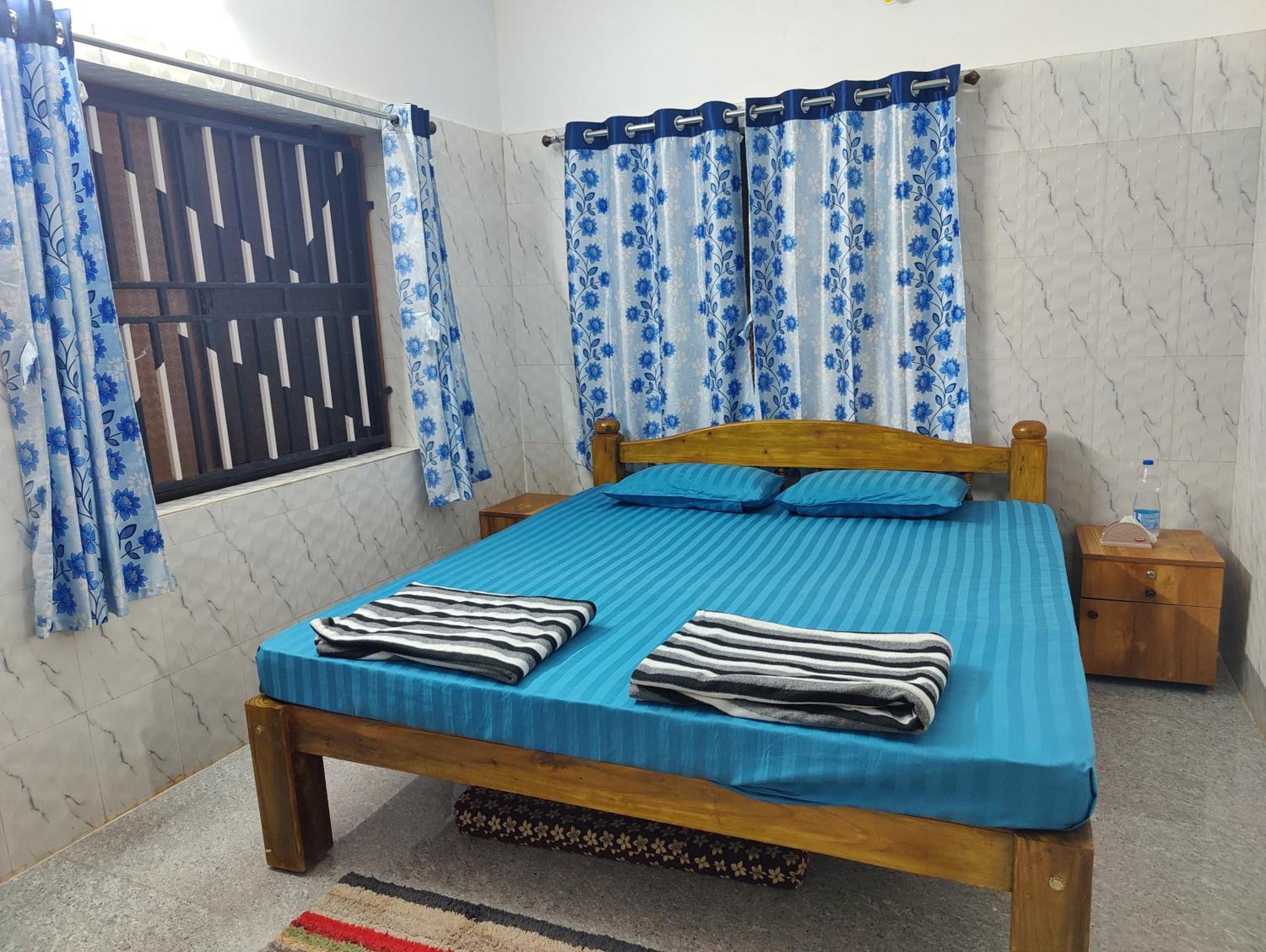 Art Karna Hotel Gokarna  Ruang foto